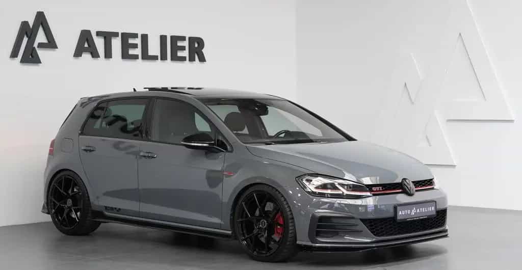 Volkswagen Golf GTI TCR*AKRAPOVIC*PANO*R.KAM**VIRTUAL*NAVI* 11/2019-photo-3