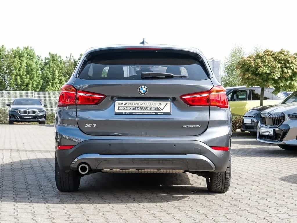 BMW X1 sDrive18i Advantage+AHK+SHZ+PDC+Tempomat+DAB+ 04/2021-photo-9