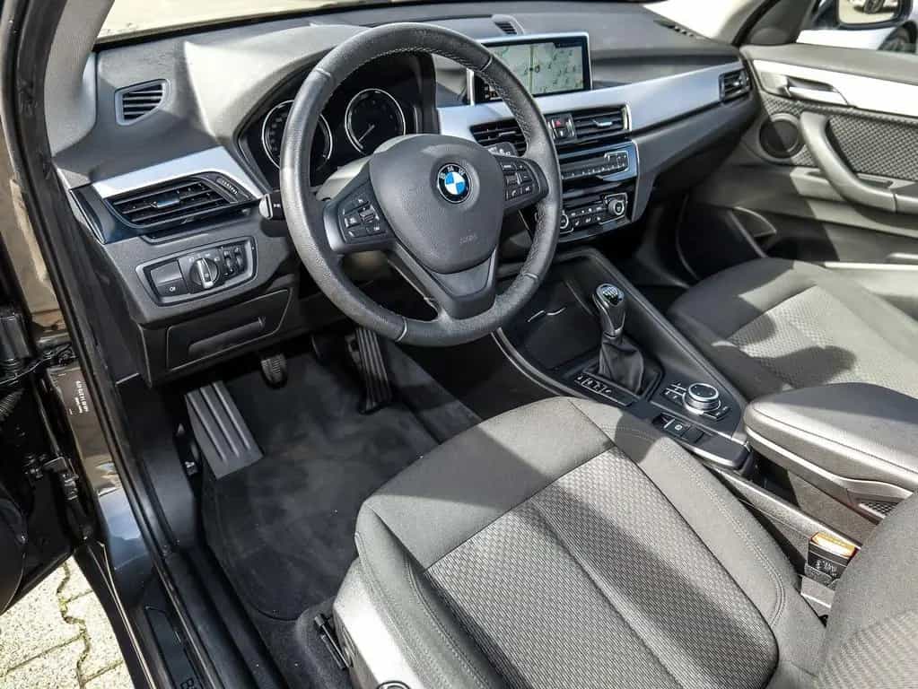 BMW X1 sDrive18i Advantage+AHK+SHZ+PDC+Tempomat+DAB+ 04/2021-photo-13