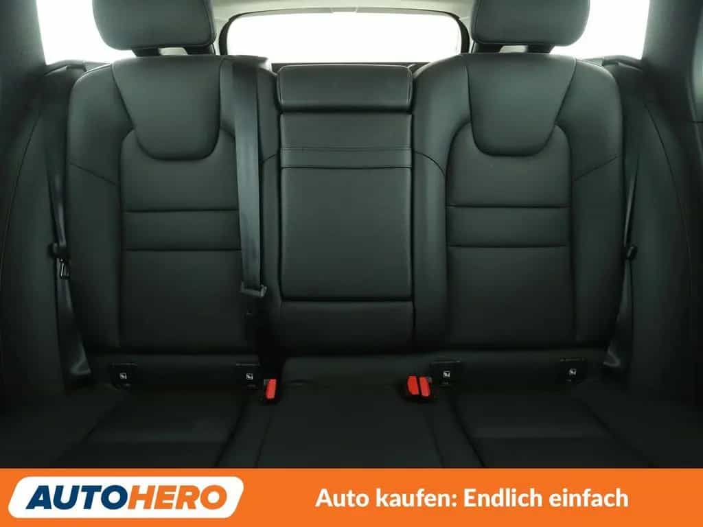 Volvo V60 2.0 D3 Momentum *NAVI*LED*TEMPO*CAM*PDC*SHZ* 11/2018-photo-15