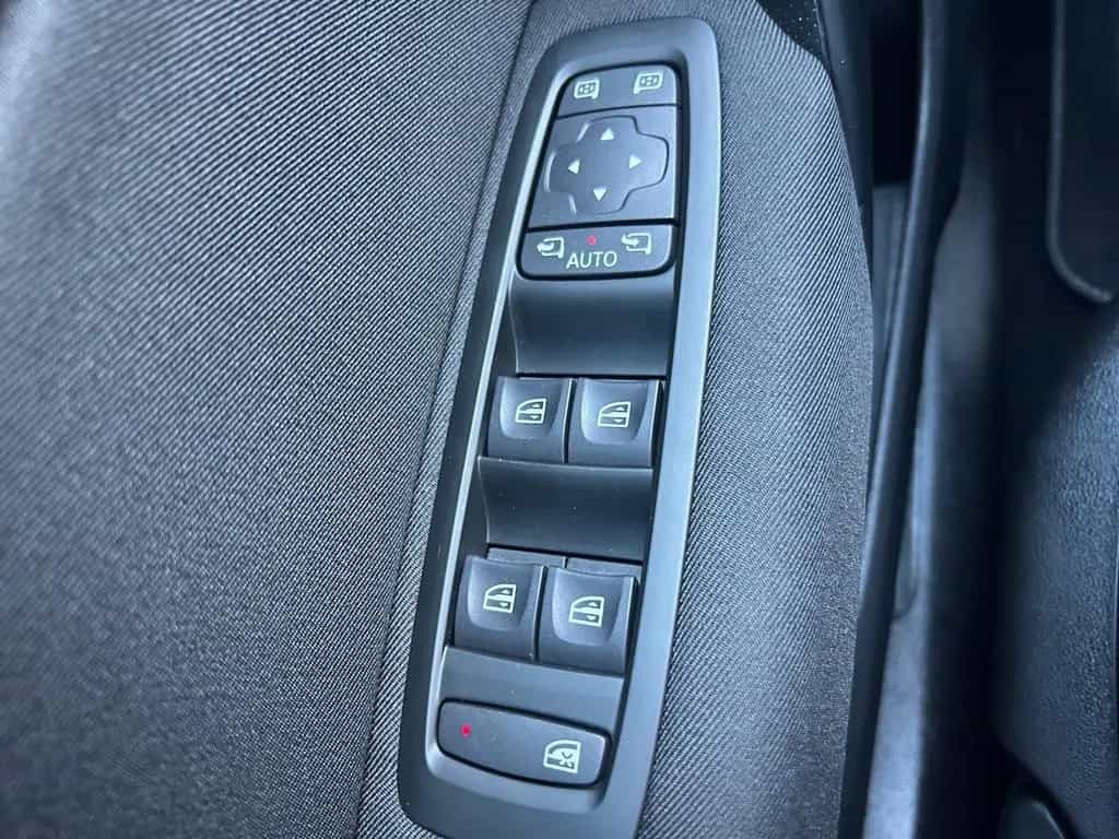 Renault Megane Business LED*Winterpaket*Android/Apple*Na 12/2020-photo-21