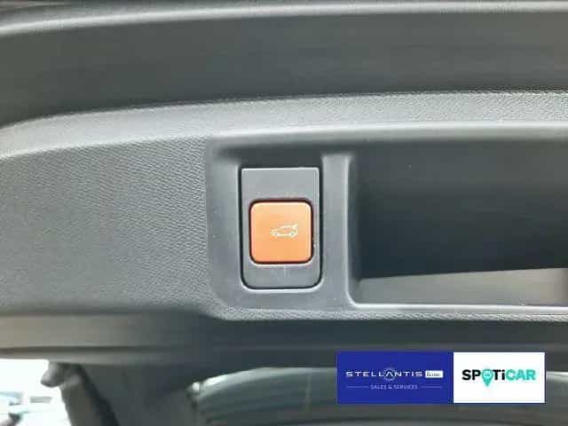 Opel Astra LST Ultimate 130 1.2 EAT8 SchDach Navi Int 11/2023-photo-18