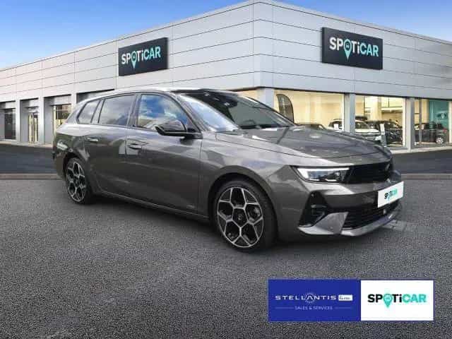 Opel Astra LST Ultimate 130 1.2 EAT8 SchDach Navi Int 11/2023-photo-4