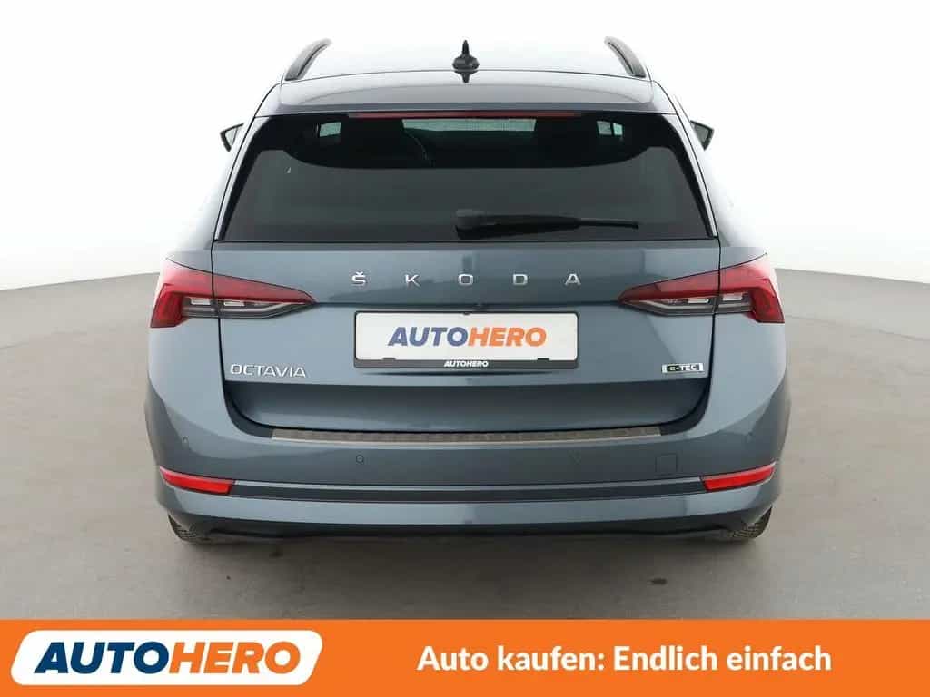 Skoda Octavia 1.5 TSI ACT e-TEC Clever Aut.*NAVI*LED* 03/2022-photo-4