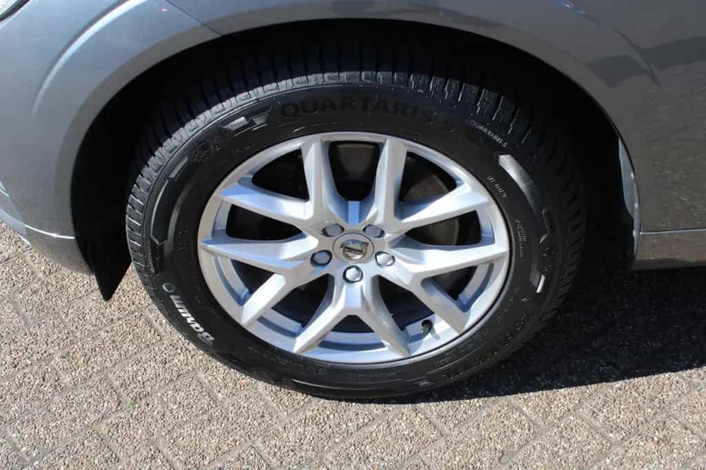 Volvo XC60 Momentum 2WD* Autom.*LED*Navi* 05/2019-photo-24