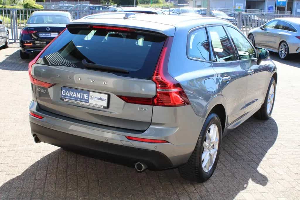 Volvo XC60 Momentum 2WD* Autom.*LED*Navi* 05/2019-photo-5