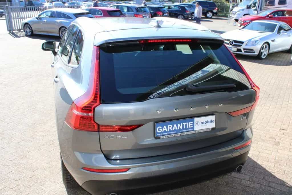 Volvo XC60 Momentum 2WD* Autom.*LED*Navi* 05/2019-photo-6