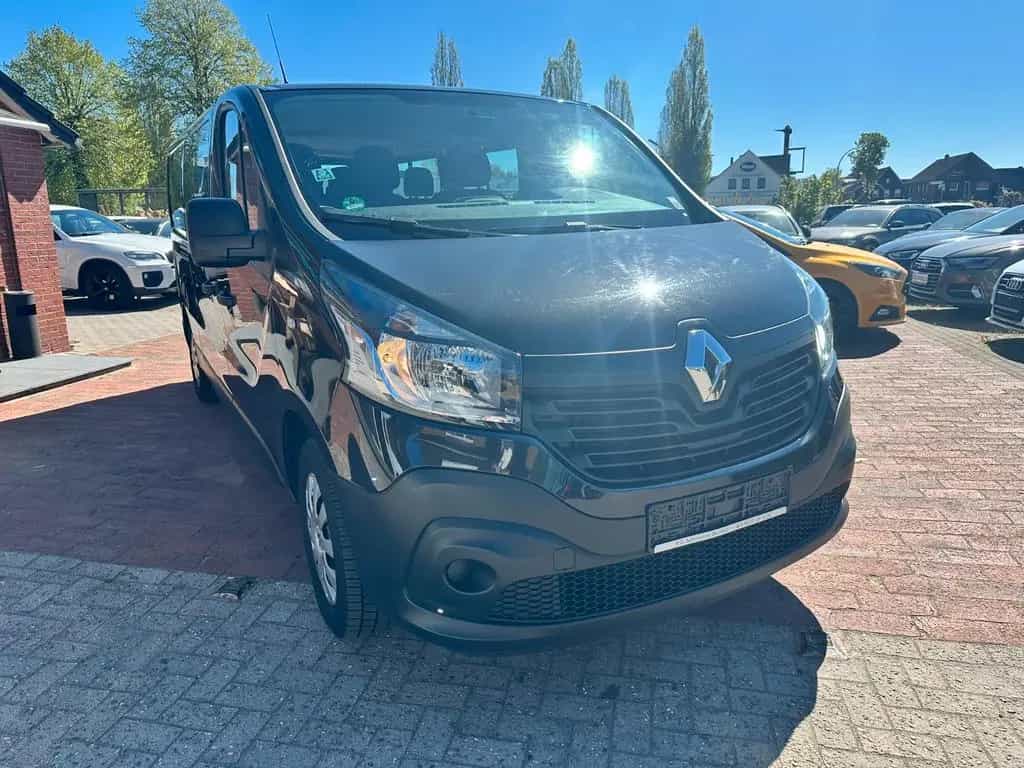 Renault Trafic Combi L2H1 Expression NAVI TMP 9 Sitzer 02/2018-photo-9