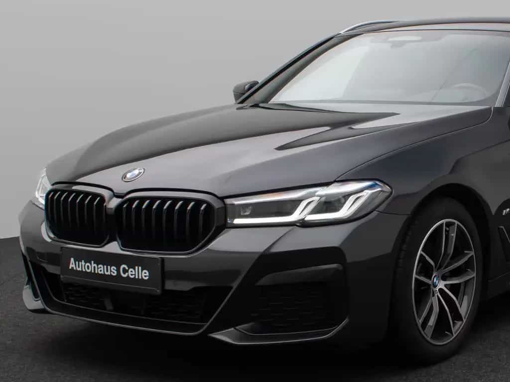 BMW 5 Series 520d M Sport Kamera DAB HiFi Stop&Go Komfort 02/2022-photo-16