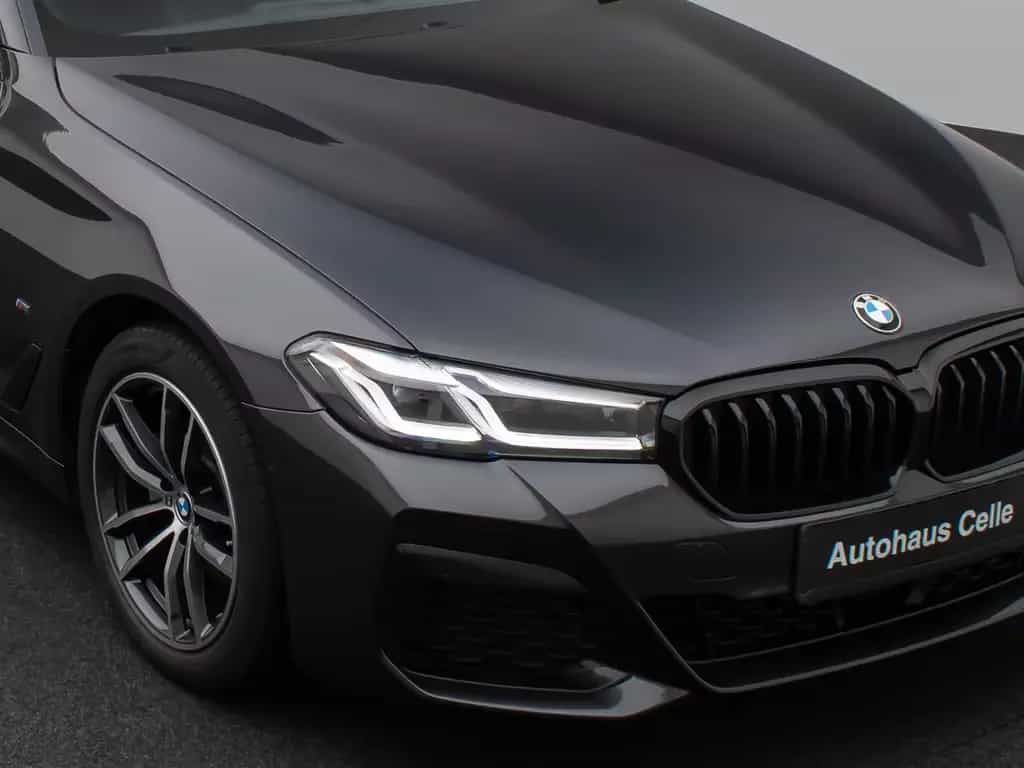 BMW 5 Series 520d M Sport Kamera DAB HiFi Stop&Go Komfort 02/2022-photo-17