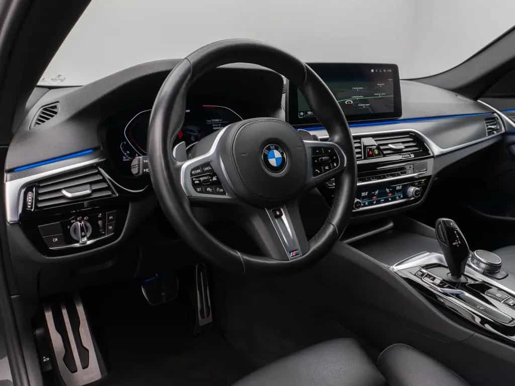 BMW 5 Series 520d M Sport Kamera DAB HiFi Stop&Go Komfort 02/2022-photo-20