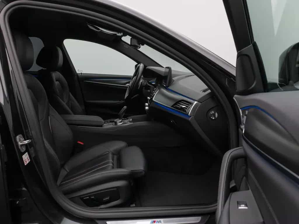 BMW 5 Series 520d M Sport Kamera DAB HiFi Stop&Go Komfort 02/2022-photo-24