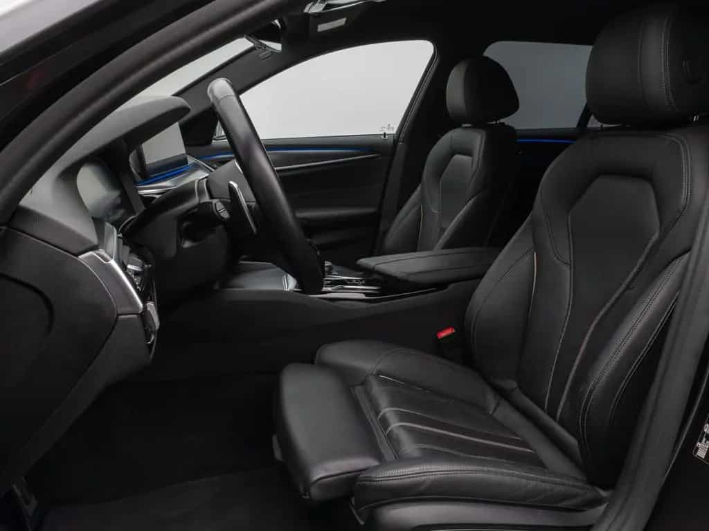 BMW 5 Series 520d M Sport Kamera DAB HiFi Stop&Go Komfort 02/2022-photo-34