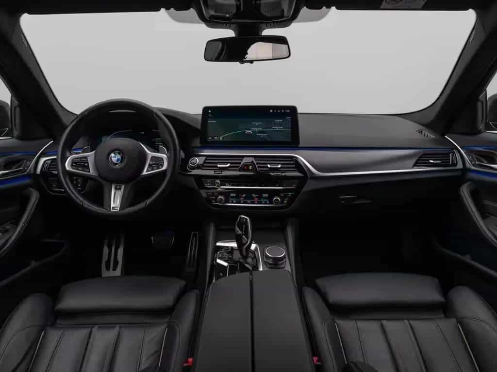BMW 5 Series 520d M Sport Kamera DAB HiFi Stop&Go Komfort 02/2022-photo-38
