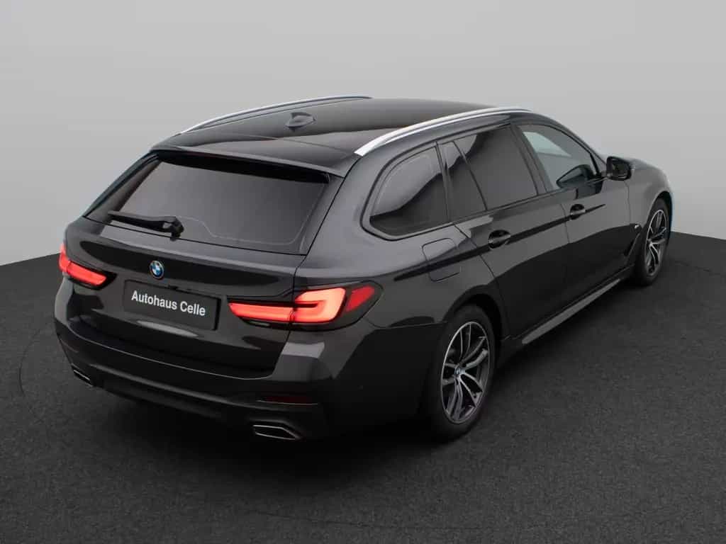 BMW 5 Series 520d M Sport Kamera DAB HiFi Stop&Go Komfort 02/2022-photo-6