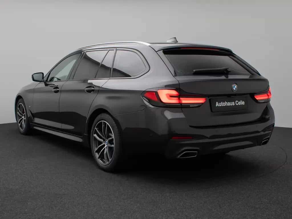 BMW 5 Series 520d M Sport Kamera DAB HiFi Stop&Go Komfort 02/2022-photo-8