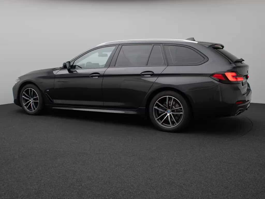 BMW 5 Series 520d M Sport Kamera DAB HiFi Stop&Go Komfort 02/2022-photo-9