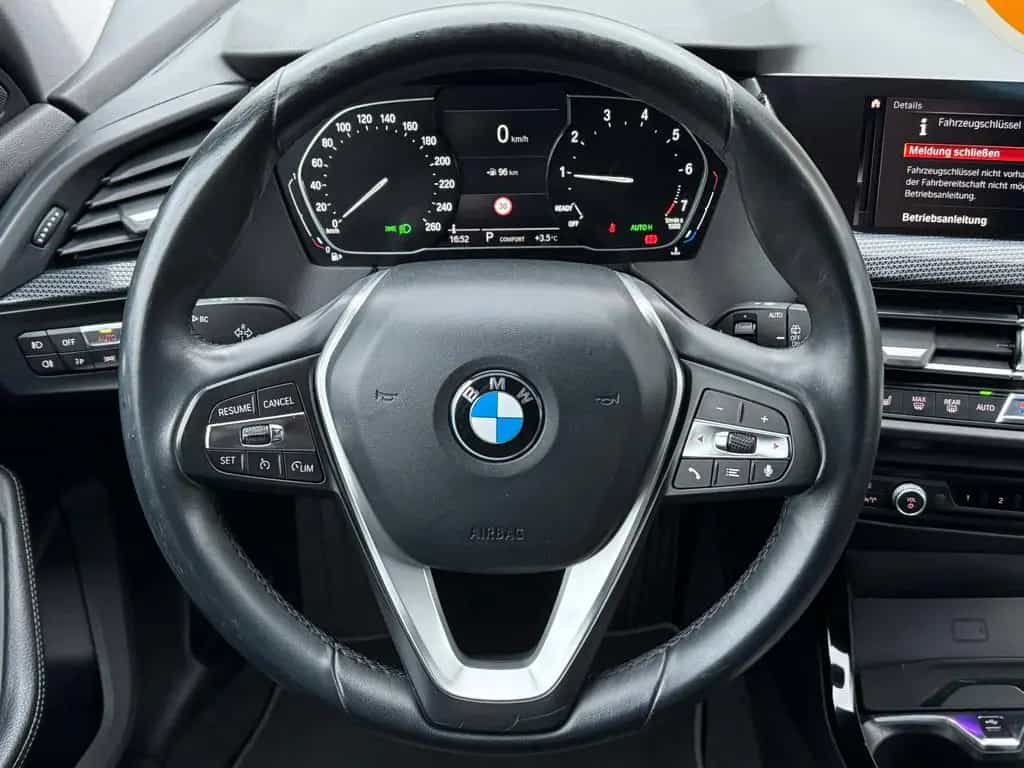 BMW 1 Series 118i Sport-Line Kamera*M-Fahrwerk*LED 12/2019-photo-22