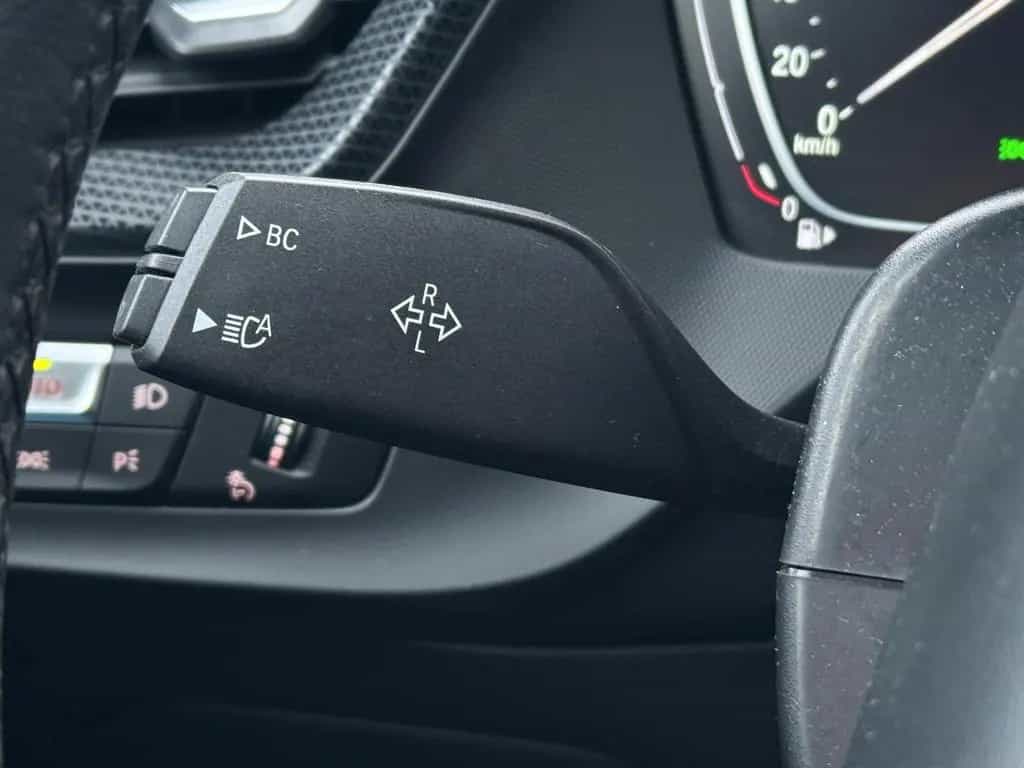 BMW 1 Series 118i Sport-Line Kamera*M-Fahrwerk*LED 12/2019-photo-25