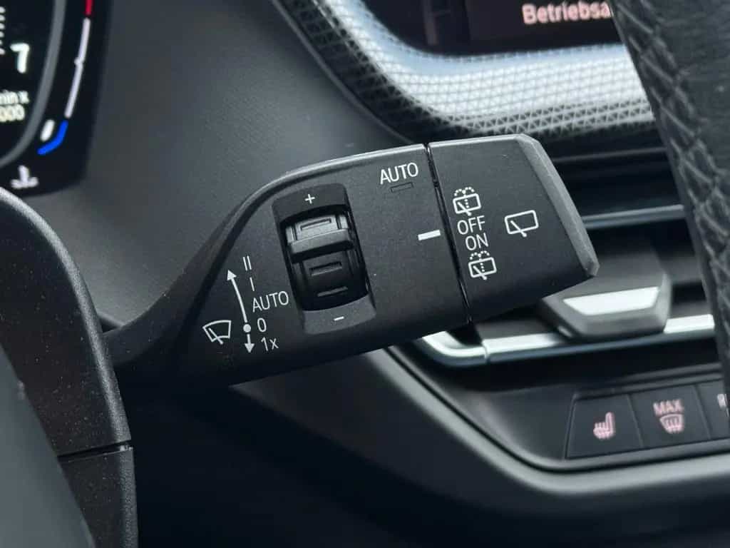 BMW 1 Series 118i Sport-Line Kamera*M-Fahrwerk*LED 12/2019-photo-26