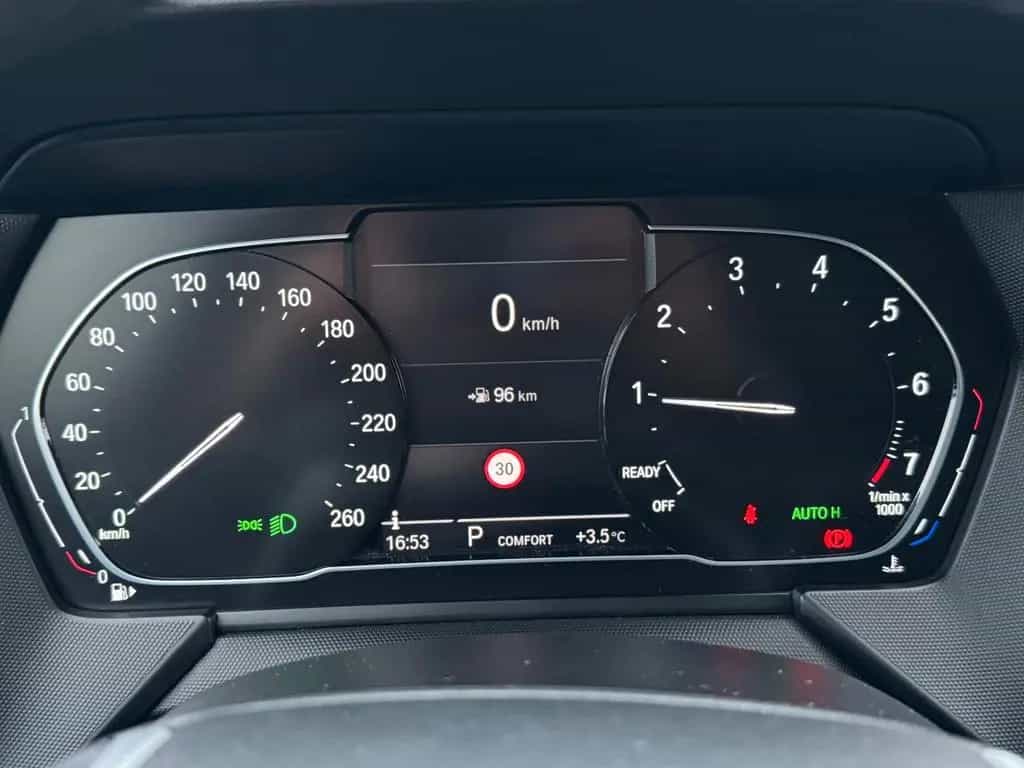 BMW 1 Series 118i Sport-Line Kamera*M-Fahrwerk*LED 12/2019-photo-27