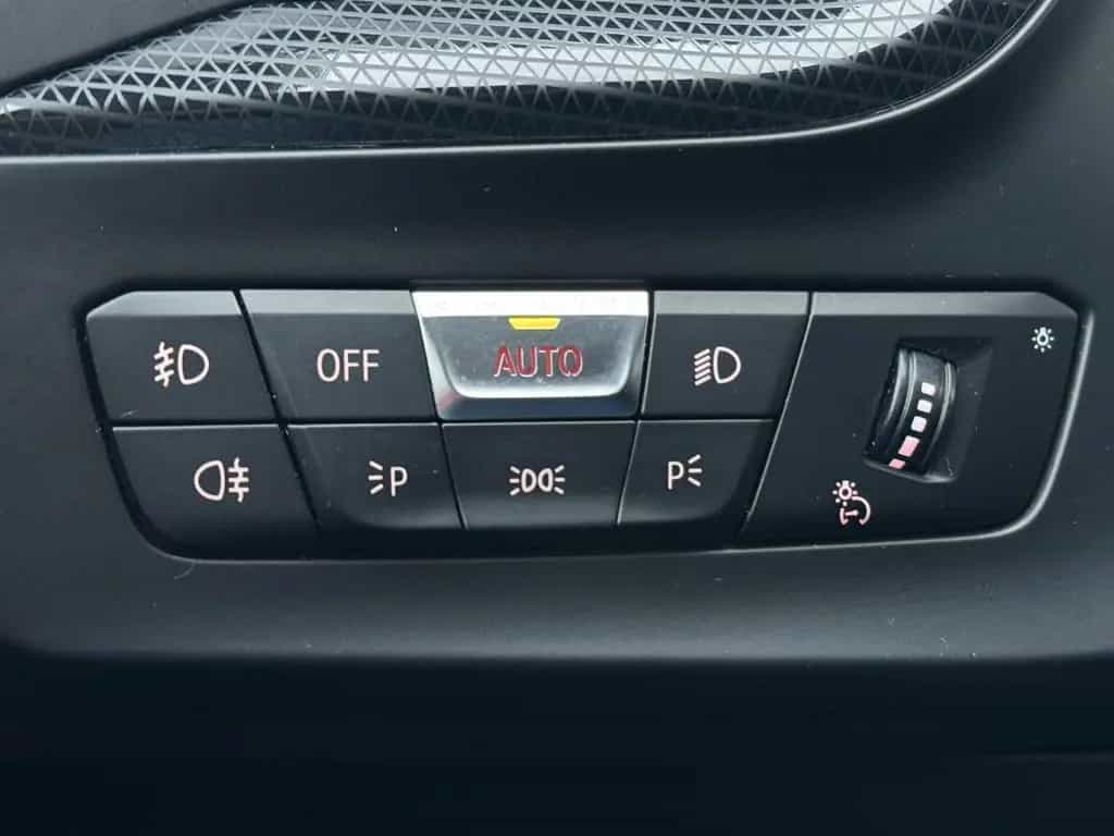 BMW 1 Series 118i Sport-Line Kamera*M-Fahrwerk*LED 12/2019-photo-28