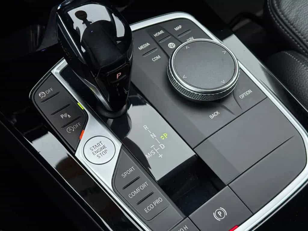 BMW 1 Series 118i Sport-Line Kamera*M-Fahrwerk*LED 12/2019-photo-29