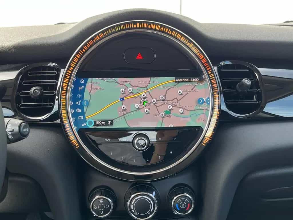 MINI Cooper 3-Türer LED+Navi+MFL+GRA* wenig KM * 02/2022-photo-10