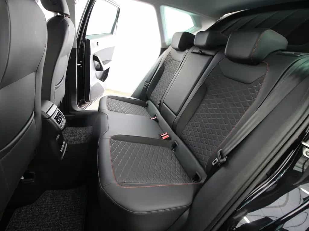 Seat Ateca 1.5 TSI FR NAVI+KAMERA+LED+ACC 09/2024-photo-10