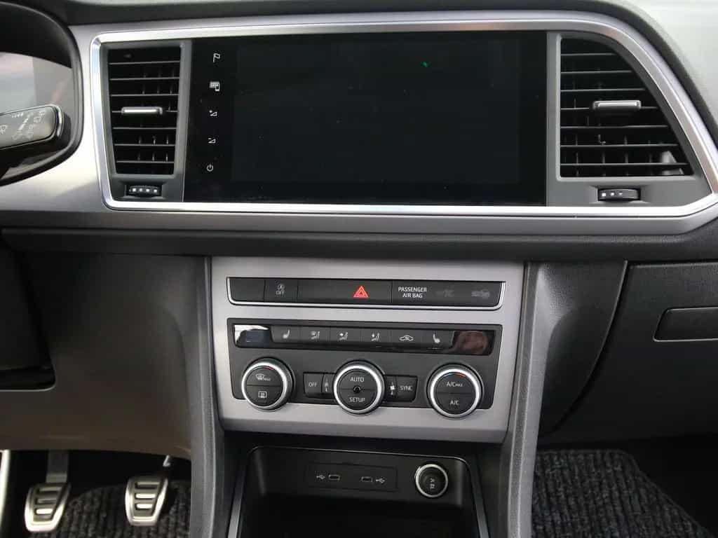 Seat Ateca 1.5 TSI FR NAVI+KAMERA+LED+ACC 09/2024-photo-12