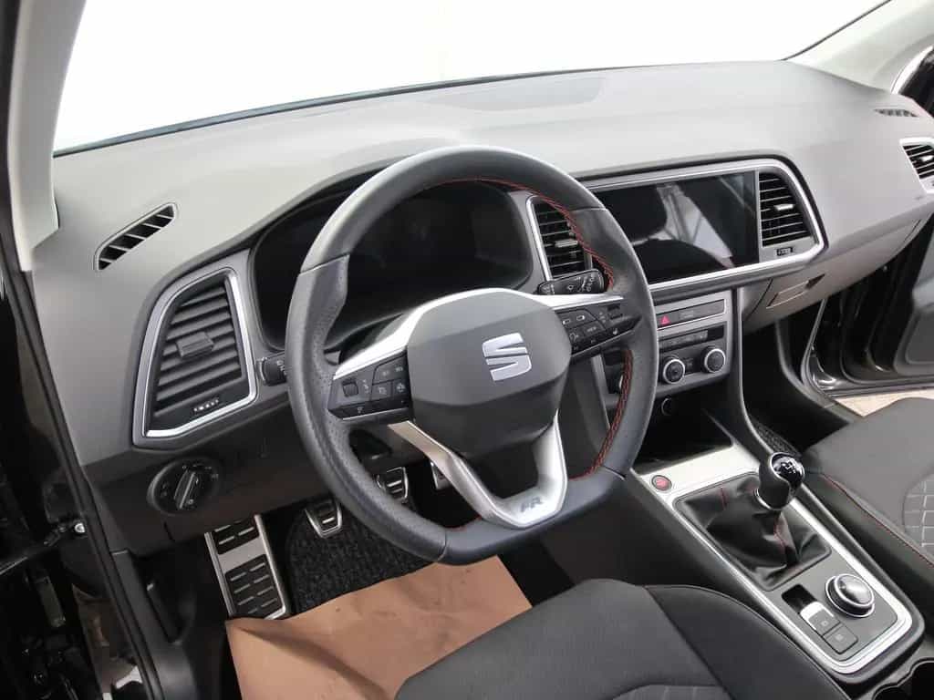Seat Ateca 1.5 TSI FR NAVI+KAMERA+LED+ACC 09/2024-photo-8