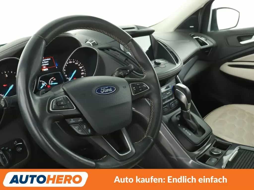 Ford Kuga 2.0 TDCi Vignale Aut*NAVI*XENON*ACC*CAM*PDC 01/2019-photo-10