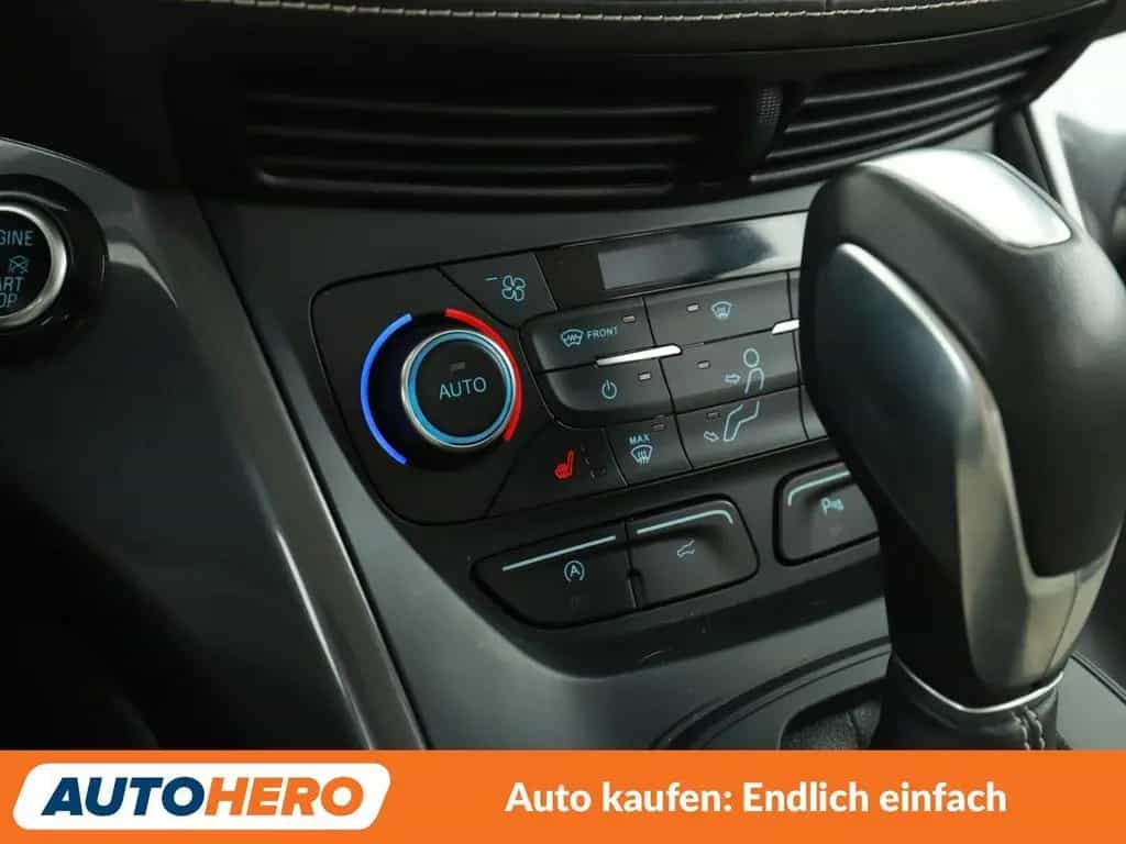 Ford Kuga 2.0 TDCi Vignale Aut*NAVI*XENON*ACC*CAM*PDC 01/2019-photo-22