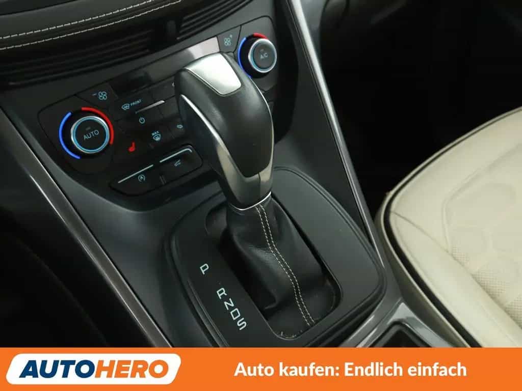 Ford Kuga 2.0 TDCi Vignale Aut*NAVI*XENON*ACC*CAM*PDC 01/2019-photo-23