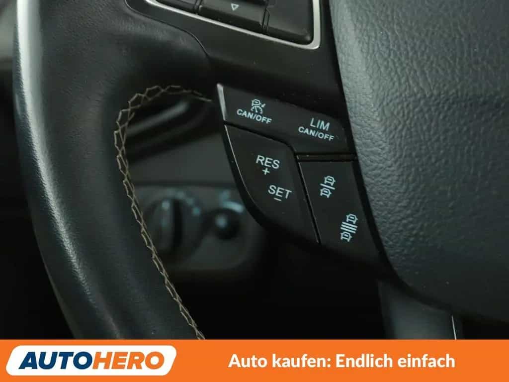 Ford Kuga 2.0 TDCi Vignale Aut*NAVI*XENON*ACC*CAM*PDC 01/2019-photo-25
