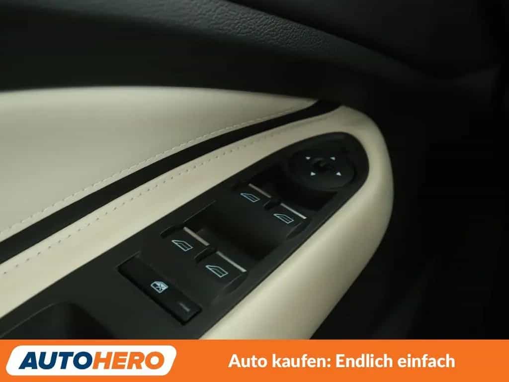 Ford Kuga 2.0 TDCi Vignale Aut*NAVI*XENON*ACC*CAM*PDC 01/2019-photo-26
