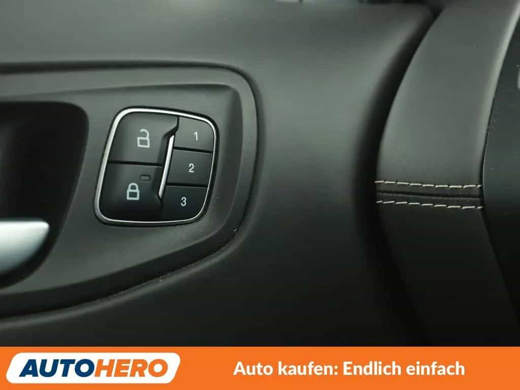 Ford Kuga 2.0 TDCi Vignale Aut*NAVI*XENON*ACC*CAM*PDC 01/2019-photo-27