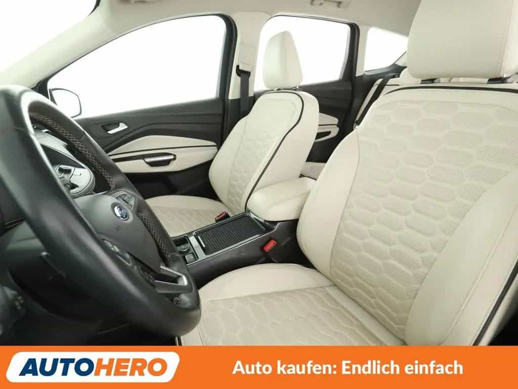 Ford Kuga 2.0 TDCi Vignale Aut*NAVI*XENON*ACC*CAM*PDC 01/2019-photo-9