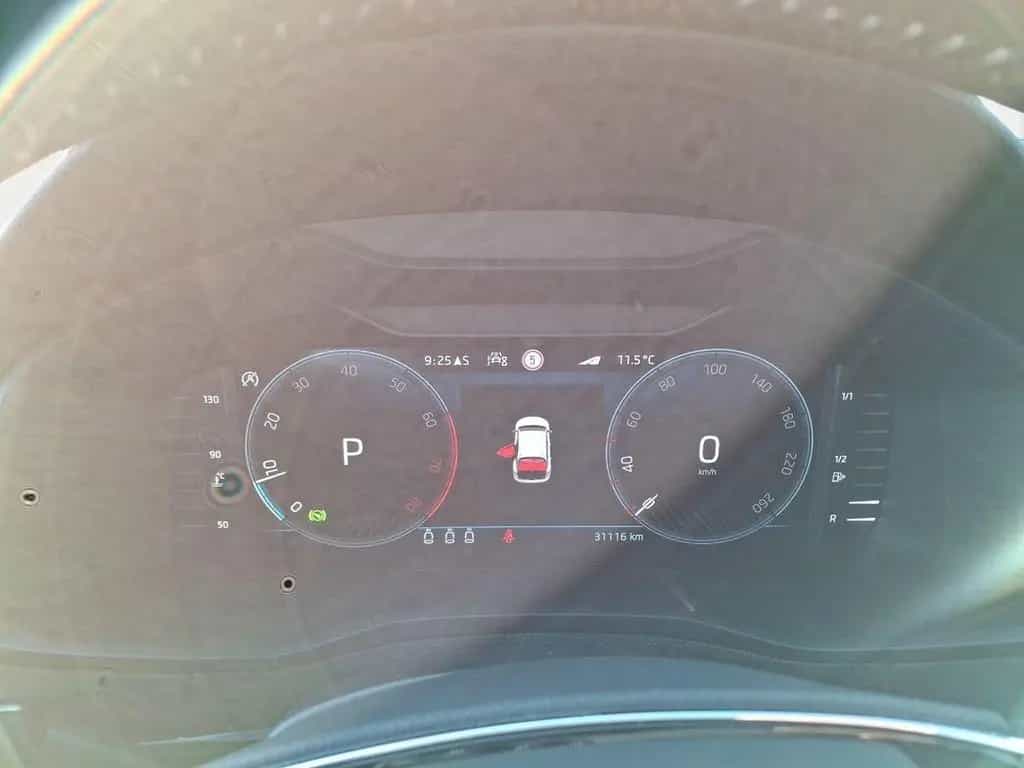 Skoda Karoq 2.0 TSI Sportline 4x4 190PS Matrix-LED Nav 06/2022-photo-12