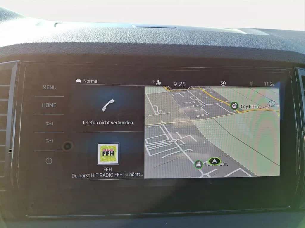 Skoda Karoq 2.0 TSI Sportline 4x4 190PS Matrix-LED Nav 06/2022-photo-16