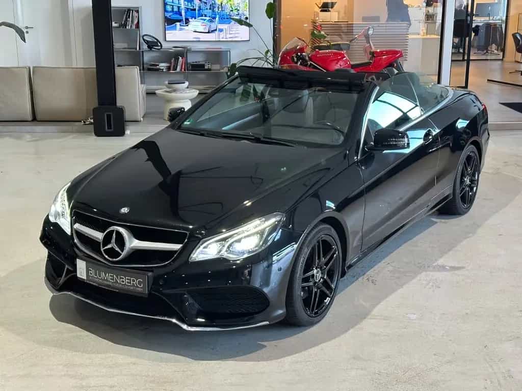 Mercedes-Benz E 200 Cabrio *AMG,Airscarf,Aircap,Leder,Tempo.* 02/2017-photo-4