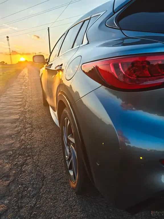 Infiniti Q30 2.2d DCT AWD Premium City Black Premium ... 02/2016-photo-0