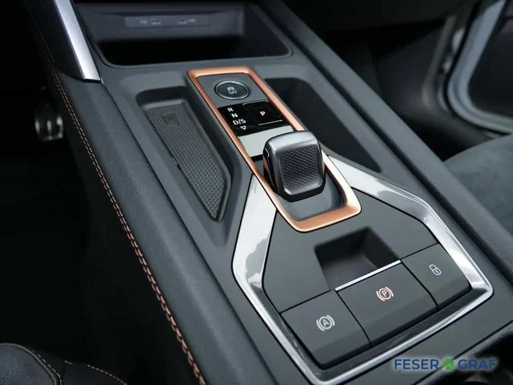 Cupra Formentor 2.0 TSI 4Drive VZ DSG 360° AHK Matrix 02/2026-photo-10