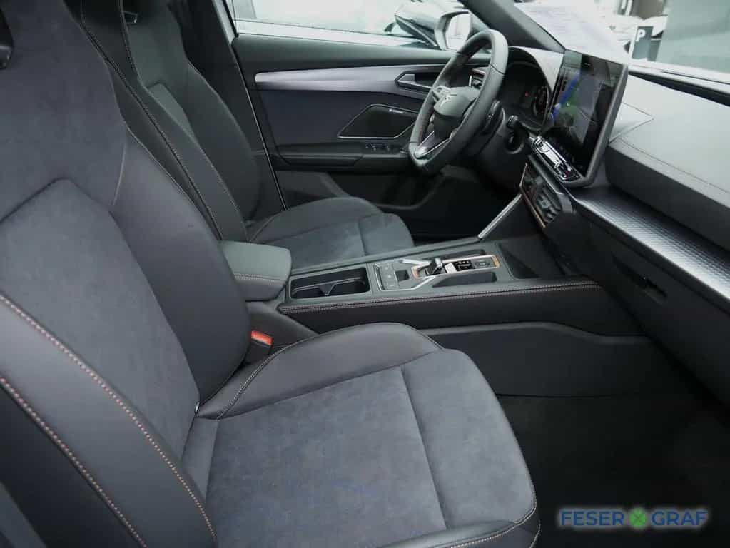 Cupra Formentor 2.0 TSI 4Drive VZ DSG 360° AHK Matrix 02/2026-photo-5