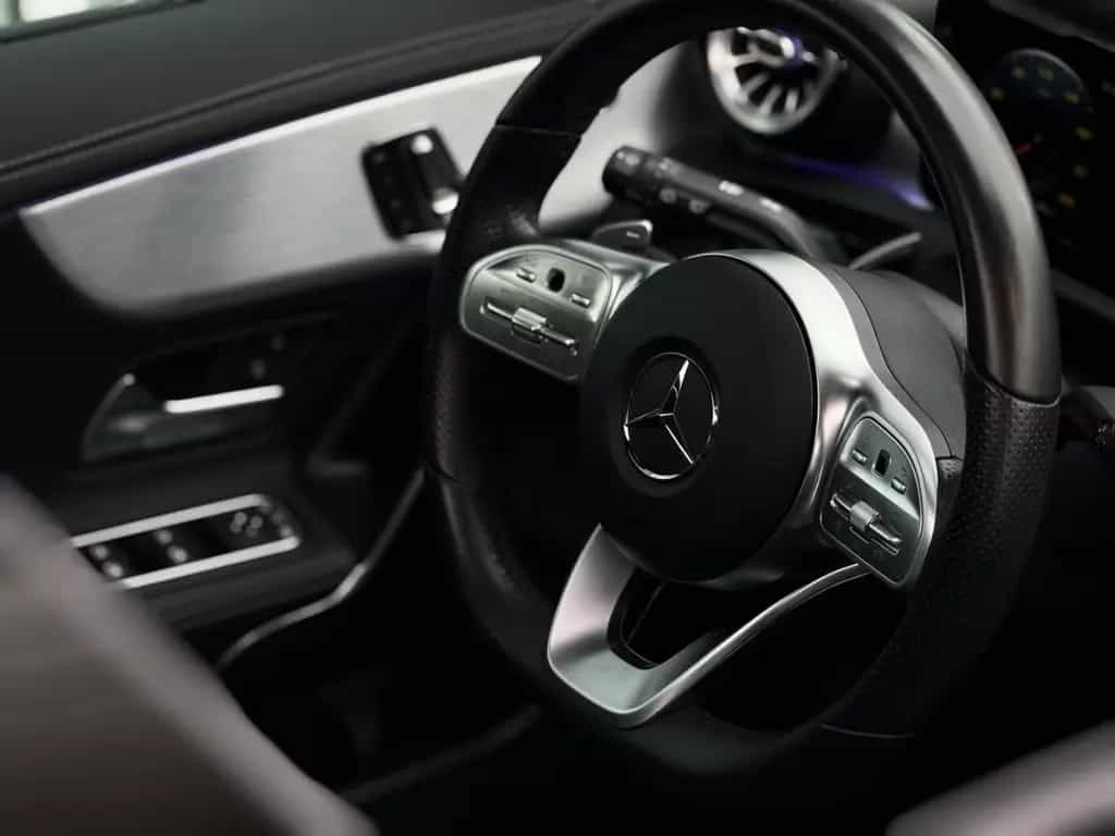 Mercedes-Benz A-Class 220 4Matic*AMG*HUD*Keyless*Burmester*360° 06/2019-photo-15