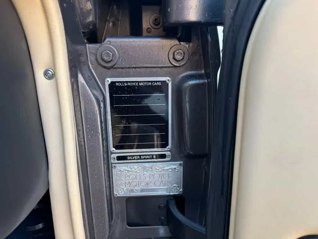 Rolls-Royce Silver Spirit 05/1994-photo-11
