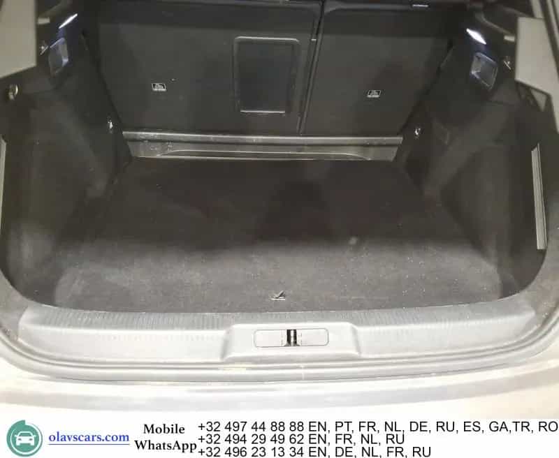 DS Automobiles DS7 (Crossback) DS7 Crossback 1.5 BlueHDI Performance LED-Xenon 06/2020-photo-8