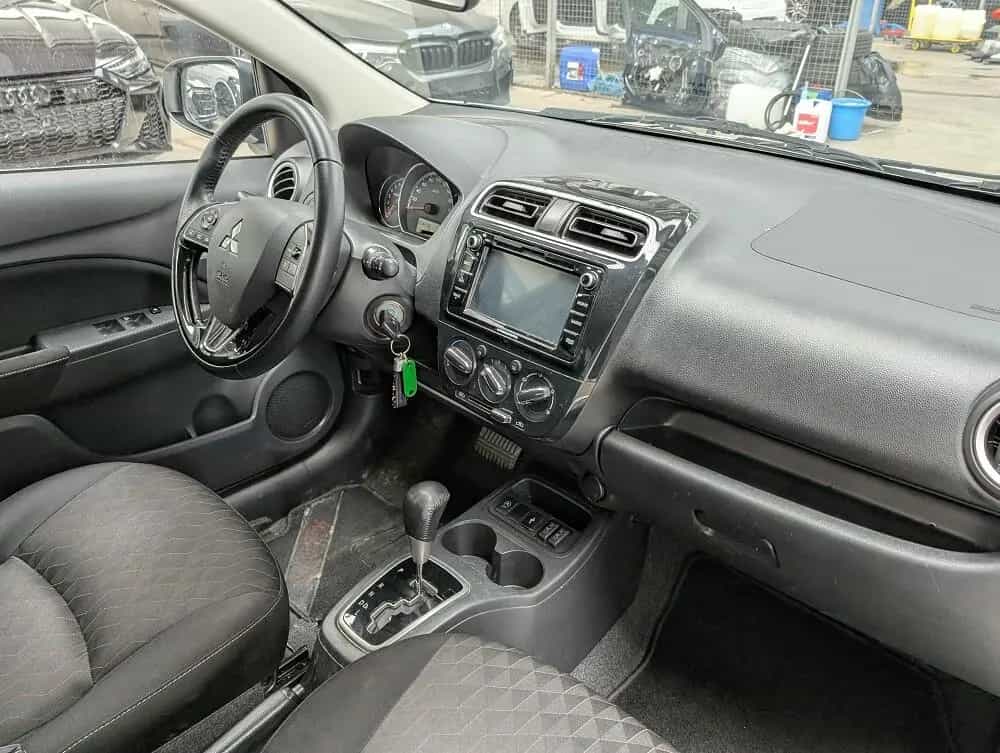 Mitsubishi Space Star 1.2 Top Automatik NAVI KLIMA SHZG 07/2021-photo-2