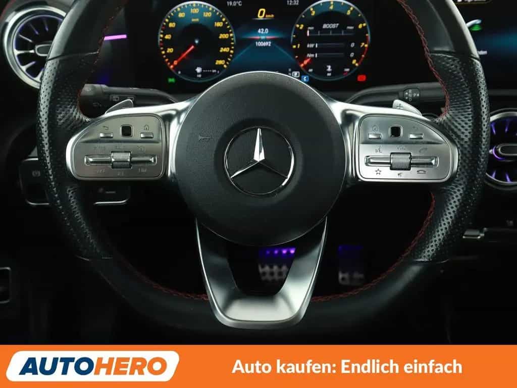 Mercedes-Benz CLA 35 AMG Shooting Brake 4Matic Aut.*NAVI*LED* 04/2021-photo-9