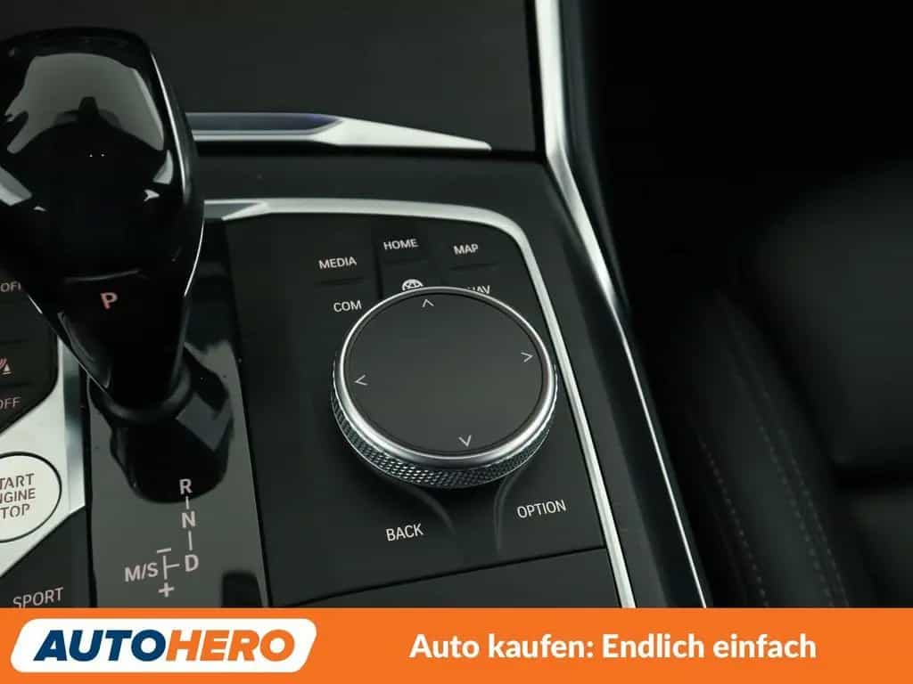 BMW 3 Series 320i Luxury Line Aut.*NAVI*LASER*CAM*TEMPO*SHZ* 11/2020-photo-24